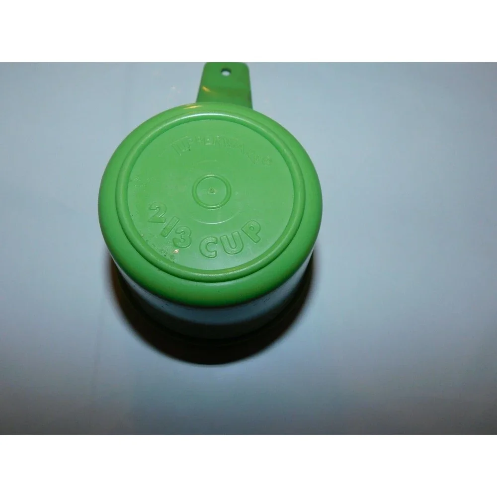 Tupperware Replacement 2/3 Cup Measuring Cup Sheer Lime Green Vintage